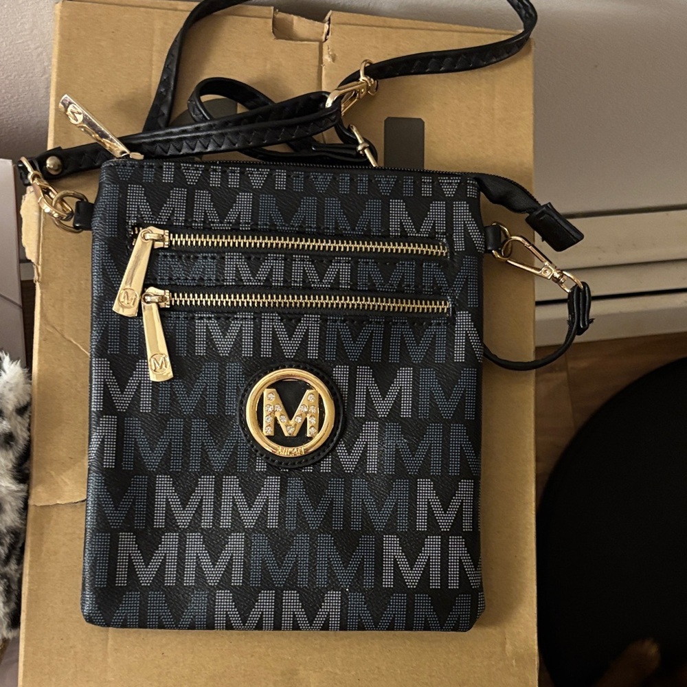 Milani Black and Gold Crossbody Bag